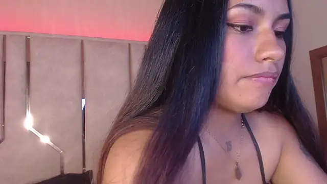 ChantalPetit online show from 02/16/26, 07:10