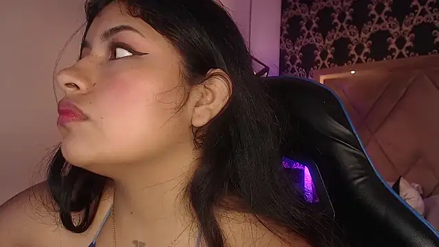 ChantalPetit online show from 07/09/26, 02:54