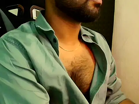 Snapshot of SHENOY3 chatting on 05/11/26, 06:49 SHENOY3 online show from 05/11/26, 06:49