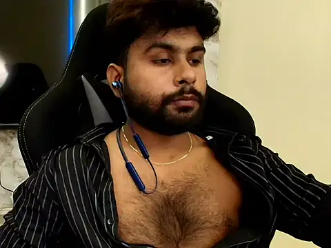 Snapshot of SHENOY3 chatting on 05/31/26, 02:24 SHENOY3 online show from 05/31/26, 02:24