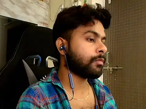 Snapshot of SHENOY3 chatting on 06/03/26, 05:18 SHENOY3 online show from 06/03/26, 05:18