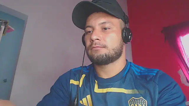 Snapshot of body_x29 chatting on 01/30/25, 12:37 body x29 online show from 01/30/25, 12:37