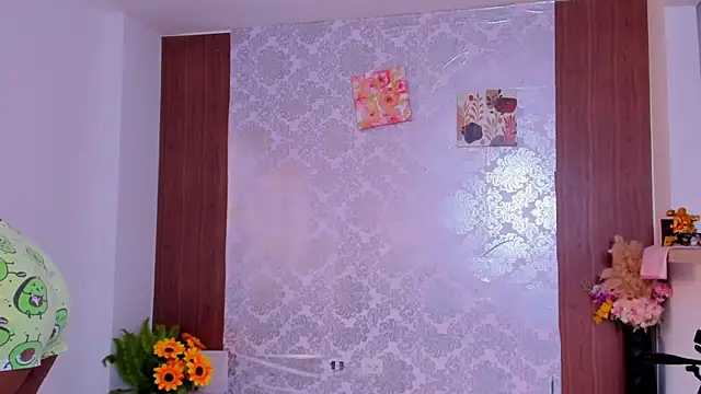 kelly thomson online show from 11/21/25, 01:32