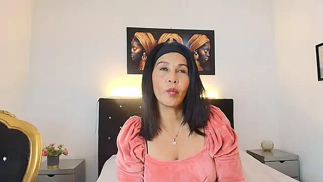 Snapshot of Shanon_mature chatting on 06/11/26, 07:23 Shanon mature online show from 06/11/26, 07:23