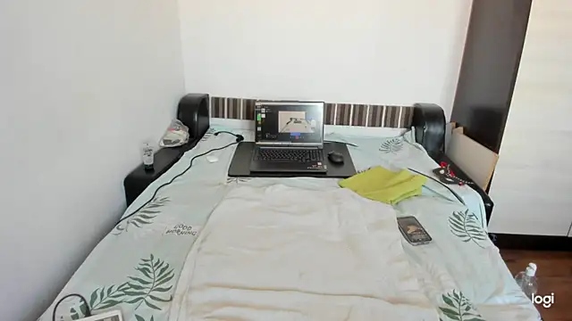 sweet-tinqerbell online show from 03/09/25, 09:24