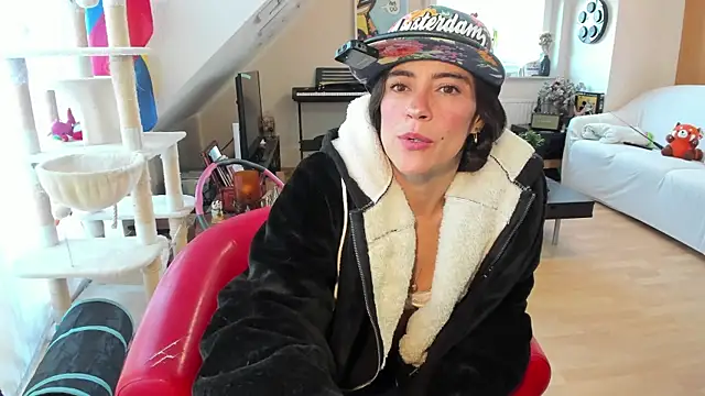 tinny williams online show from 09/10/25, 06:24