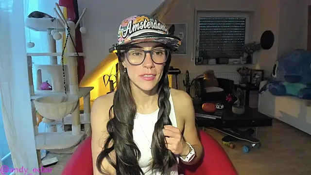 tinny williams online show from 10/09/25, 05:38