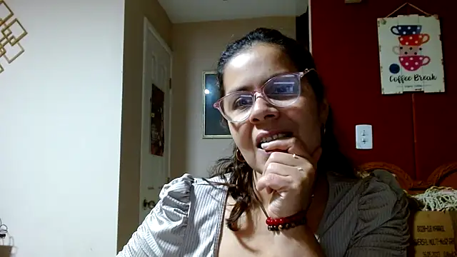 Sara Brandon online show from 03/29/26, 12:32