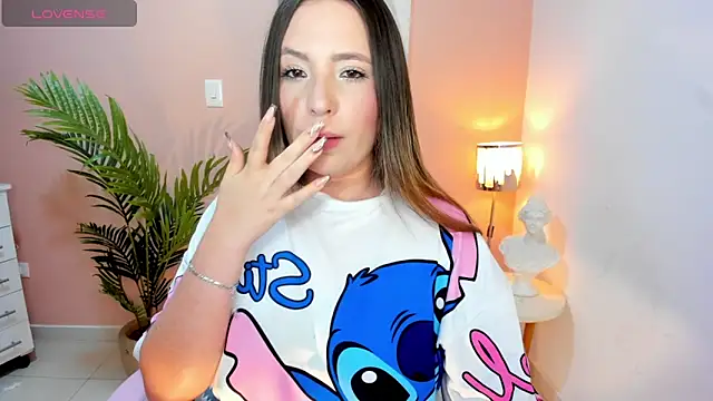 HannaMiller 1 online show from 04/26/26, 03:37