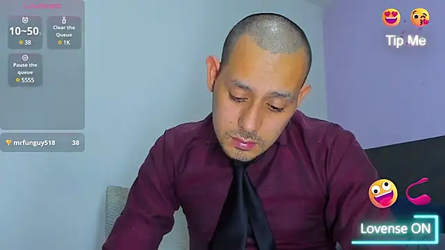 Snapshot of jhonyalzate2 chatting on 12/05/24, 05:59 jhonyalzate2 online show from 12/05/24, 05:59