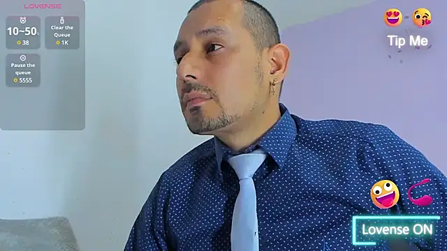 Snapshot of jhonyalzate2 chatting on 12/10/24, 02:59 jhonyalzate2 online show from 12/10/24, 02:59