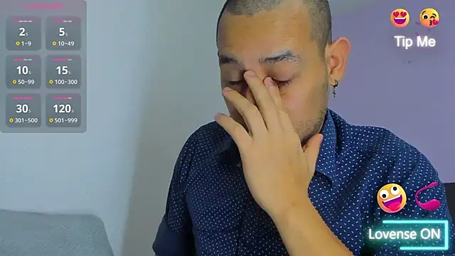 Snapshot of jhonyalzate2 chatting on 12/27/24, 10:23 jhonyalzate2 online show from 12/27/24, 10:23