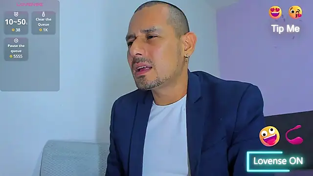 Snapshot of jhonyalzate2 chatting on 12/28/24, 11:52 jhonyalzate2 online show from 12/28/24, 11:52