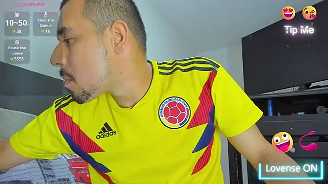 Snapshot of jhonyalzate2 chatting on 01/29/25, 03:01 jhonyalzate2 online show from 01/29/25, 03:01