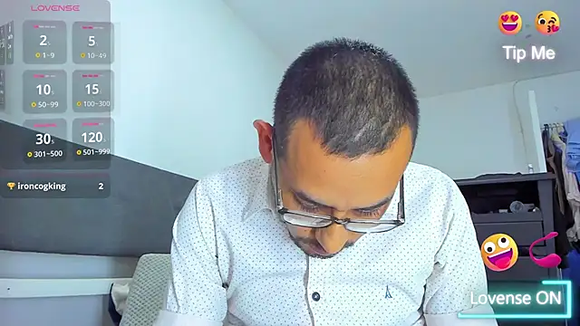 Snapshot of jhonyalzate2 chatting on 01/30/25, 03:33 jhonyalzate2 online show from 01/30/25, 03:33