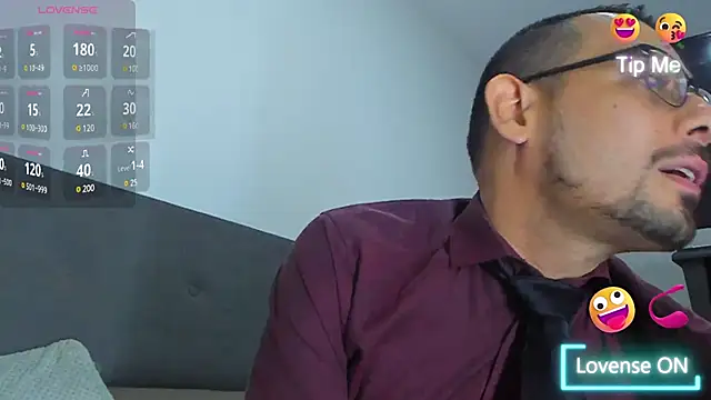 Snapshot of jhonyalzate2 chatting on 02/26/25, 01:21 jhonyalzate2 online show from 02/26/25, 01:21