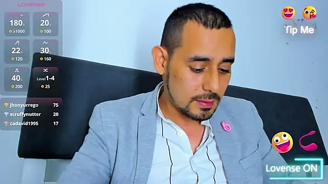 Snapshot of jhonyalzate2 chatting on 03/09/25, 05:00 jhonyalzate2 online show from 03/09/25, 05:00