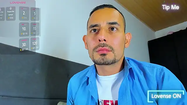 Snapshot of jhonyalzate2 chatting on 10/07/25, 01:58 jhonyalzate2 online show from 10/07/25, 01:58