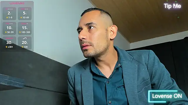 jhonyalzate2 online show from 08/02/26, 02:10