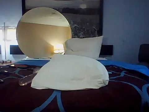 Pantyboy239 online show from 03/09/26, 04:44