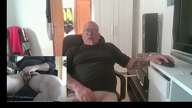 0oscar xxx online show from 03/26/26, 04:12