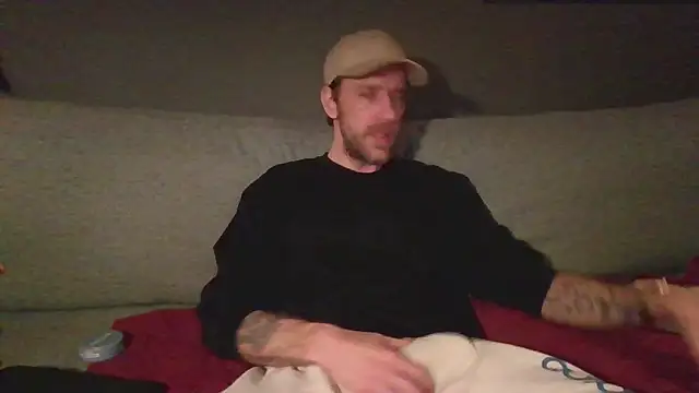 Snapshot of Stock-Holmes chatting on 11/08/25, 01:06 Stock-Holmes online show from 11/08/25, 01:06