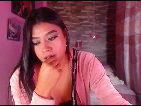 katrinawillff online show from 02/11/25, 09:09