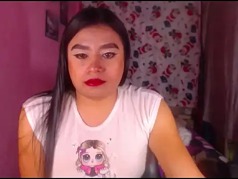 katrinawillff online show from 12/21/25, 05:47