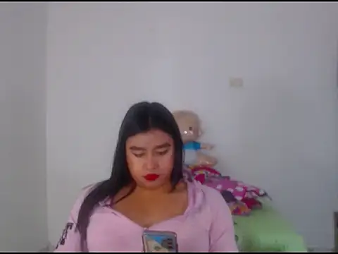 katrinawillff online show from 04/23/26, 03:14