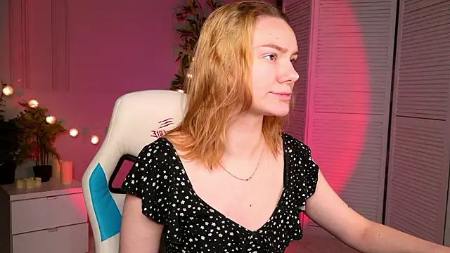 Ramona    online show from 03/19/26, 06:17