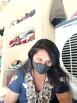 Indiantina online show from 11/10/25, 09:41