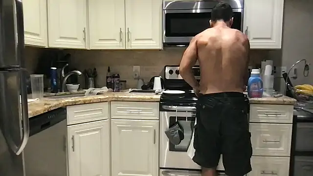 BigGuyMuscle online show from 09/08/25, 08:19