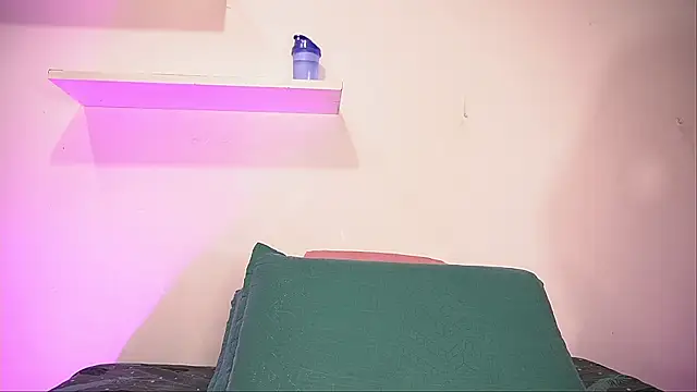 alexaa walker online show from 09/17/25, 11:56