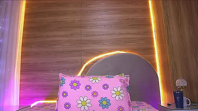 alexaa walker online show from 03/11/26, 12:00