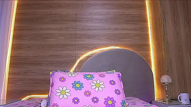 alexaa walker online show from 03/12/26, 12:00