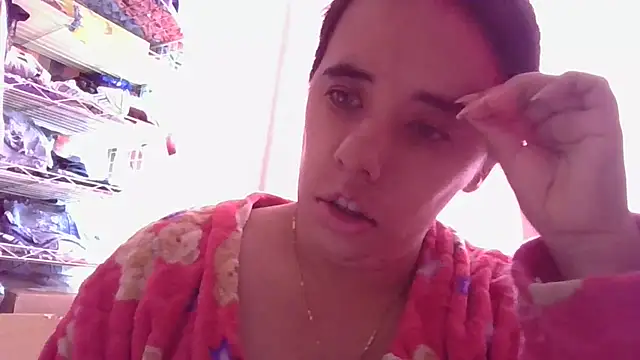 annarose19 online show from 01/31/25, 05:53