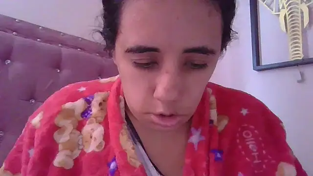 annarose19 online show from 03/18/25, 08:37