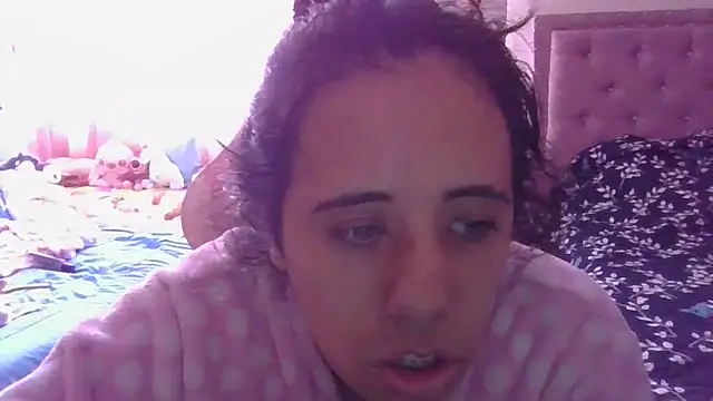 annarose19 online show from 10/03/25, 04:59