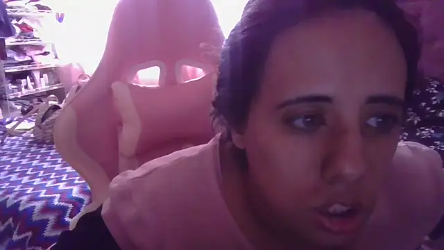 annarose19 online show from 11/18/25, 09:08