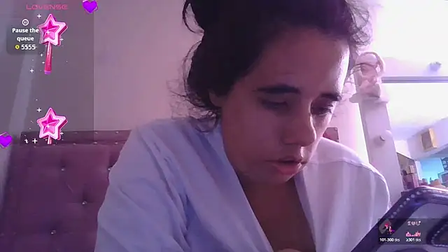 Snapshot of annarose19 chatting on 04/30/26, 08:57 annarose19 online show from 04/30/26, 08:57