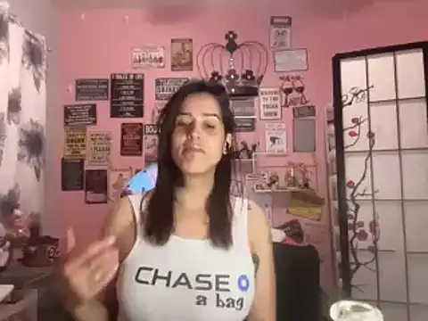 latinacubana online show from 12/23/24, 12:30