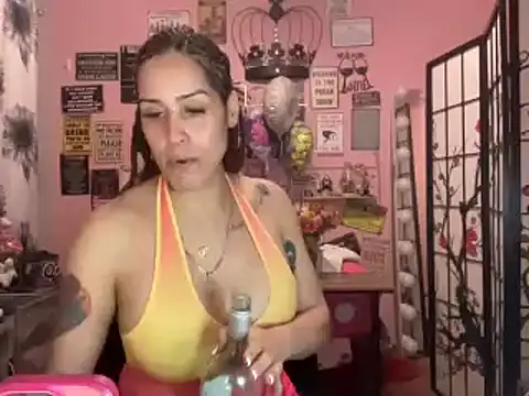 latinacubana online show from 01/11/25, 07:17