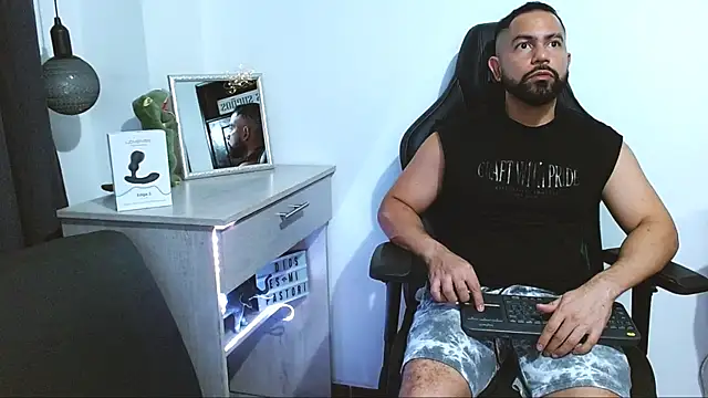 piter berlin online show from 01/26/25, 12:05