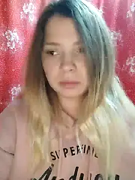 Snapshot of Zuli_Kiska chatting on 12/01/24, 09:04 Zuli Kiska online show from 12/01/24, 09:04