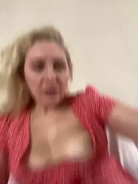 YourBlondee online show from 03/26/26, 03:34