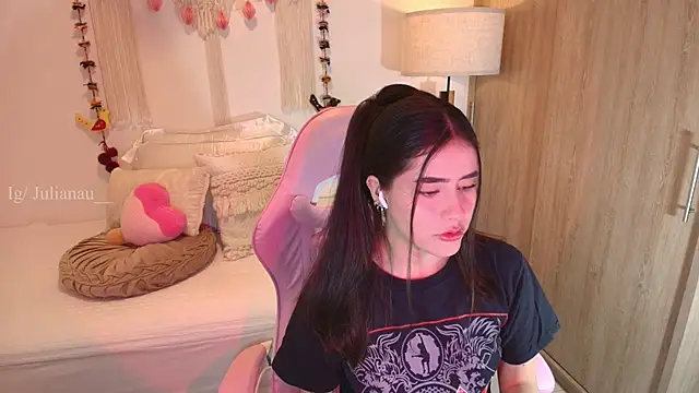 iriswest  online show from 02/01/26, 11:58