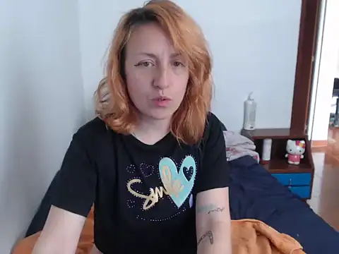 Snapshot of kittykalor09 chatting on 02/20/25, 03:19 kittykalor09 online show from 02/20/25, 03:19