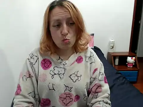 Snapshot of kittykalor09 chatting on 02/22/25, 04:07 kittykalor09 online show from 02/22/25, 04:07