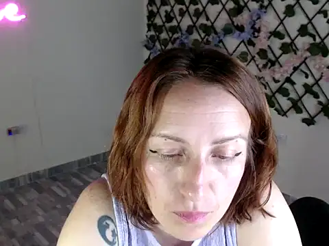 kittykalor09 online show from 04/18/26, 10:10