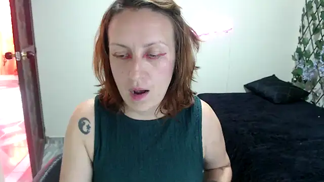 Snapshot of kittykalor09 chatting on 06/19/26, 07:50 kittykalor09 online show from 06/19/26, 07:50
